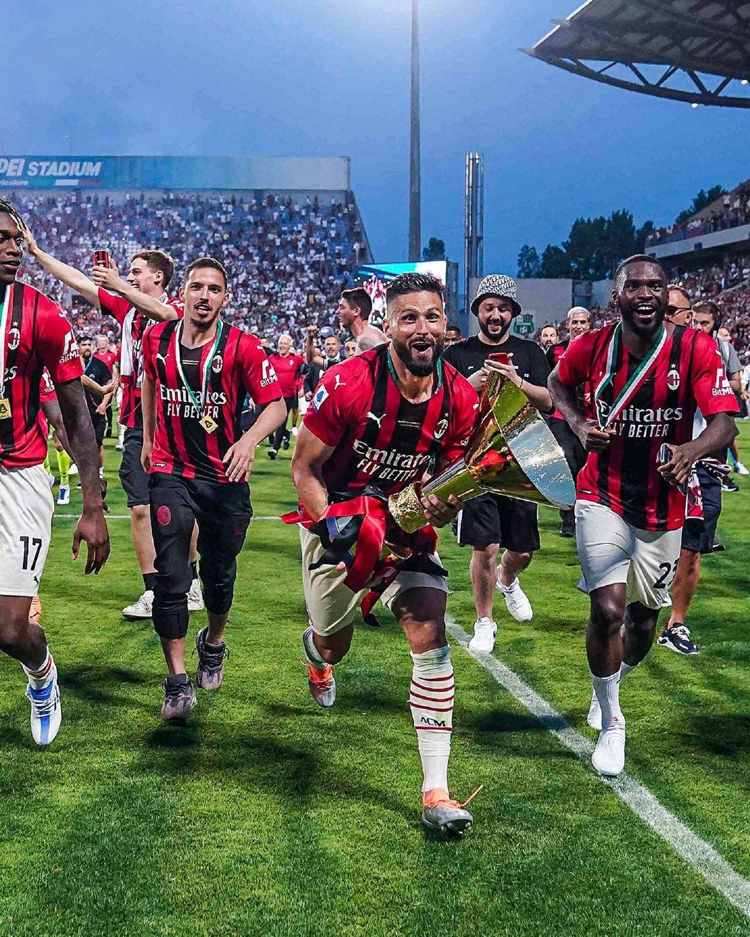 曼城旧将：如果C罗今天开始踢球，能被英甲队签下就不错了